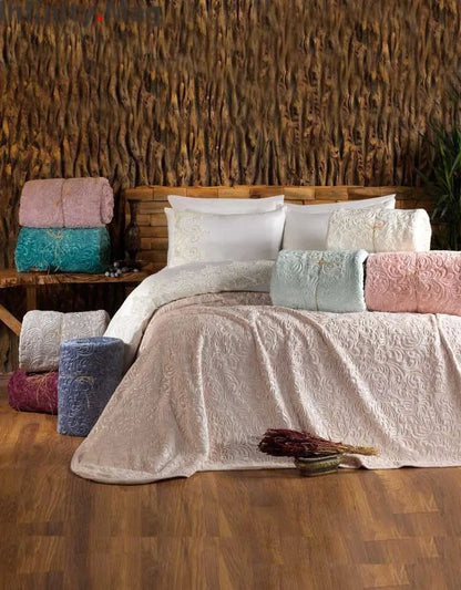 Patura Embosata cocolino ecru floral 200x220cm